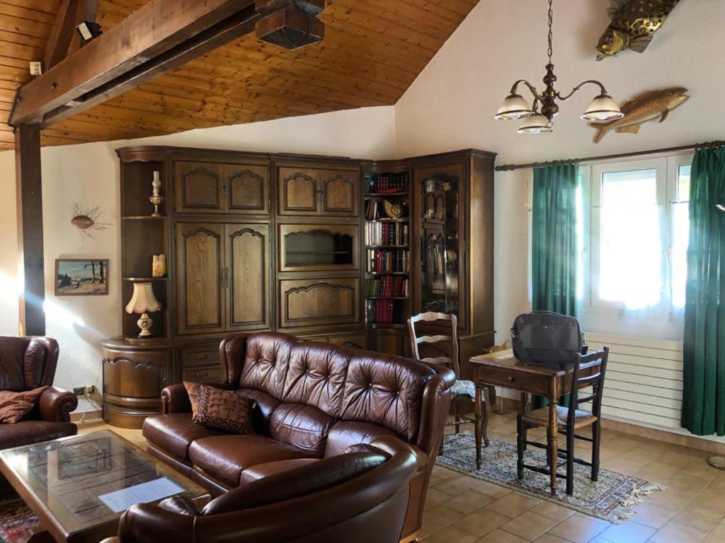 Maison/Gite Familial Dans Le Jura A 200M Du Lac Avec Piscine Privee Marigny  Ngoại thất bức ảnh
