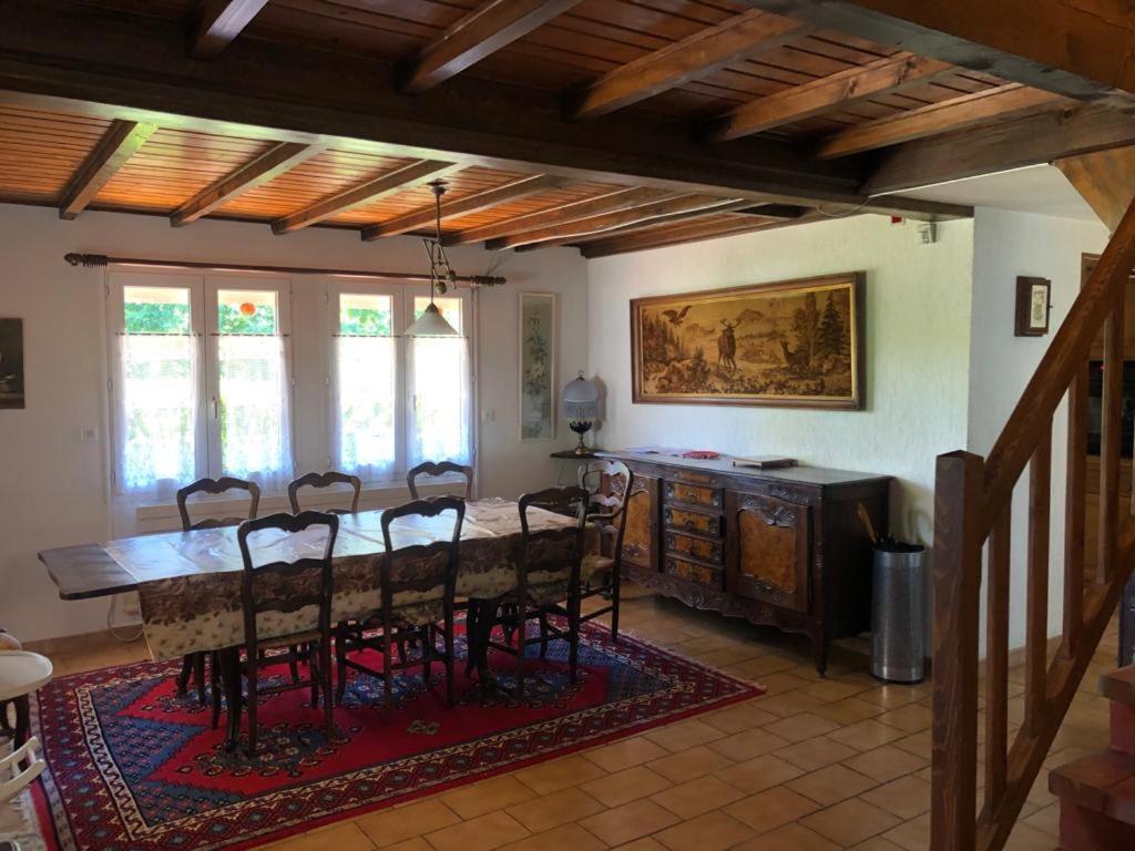Maison/Gite Familial Dans Le Jura A 200M Du Lac Avec Piscine Privee Marigny  Ngoại thất bức ảnh