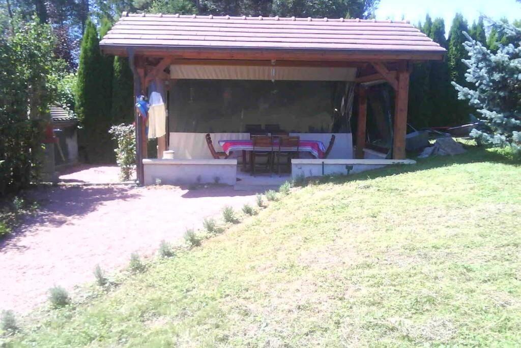 Maison/Gite Familial Dans Le Jura A 200M Du Lac Avec Piscine Privee Marigny  Ngoại thất bức ảnh